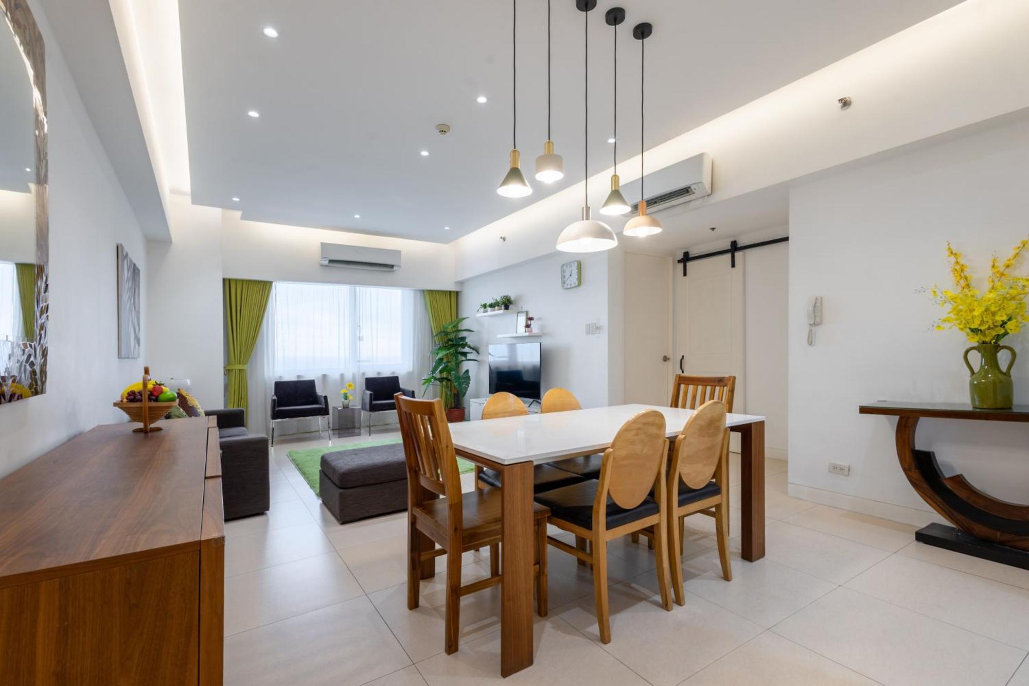 マニラ市New 2Br Of 86Sqm With Parking & Netflix In Bgcアパートメント エクステリア 写真