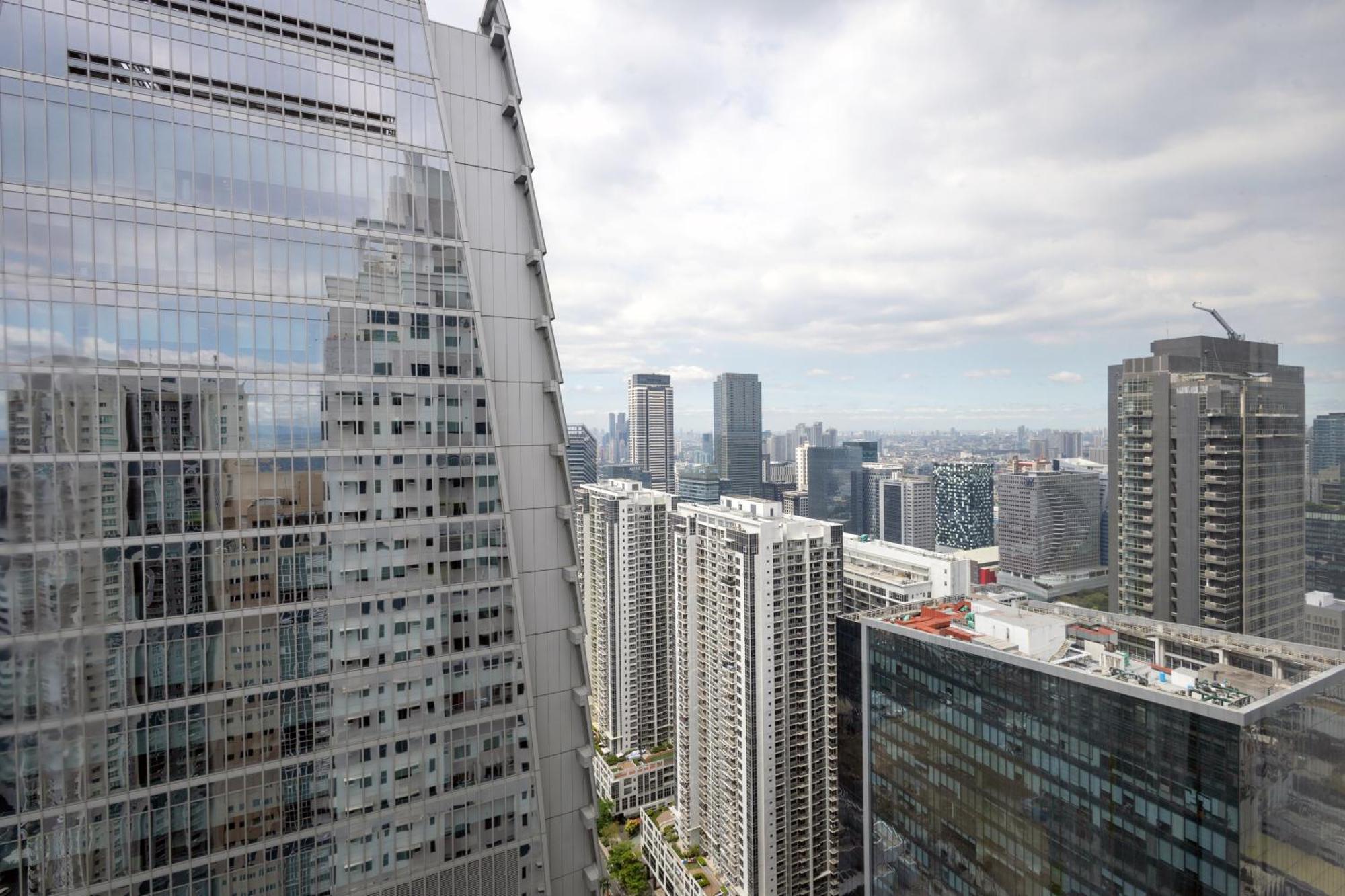 マニラ市New 2Br Of 86Sqm With Parking & Netflix In Bgcアパートメント エクステリア 写真